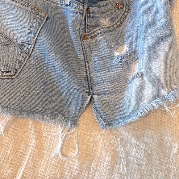 Abercrombie and Fitch Jean shorts - Picture 5 of 5
